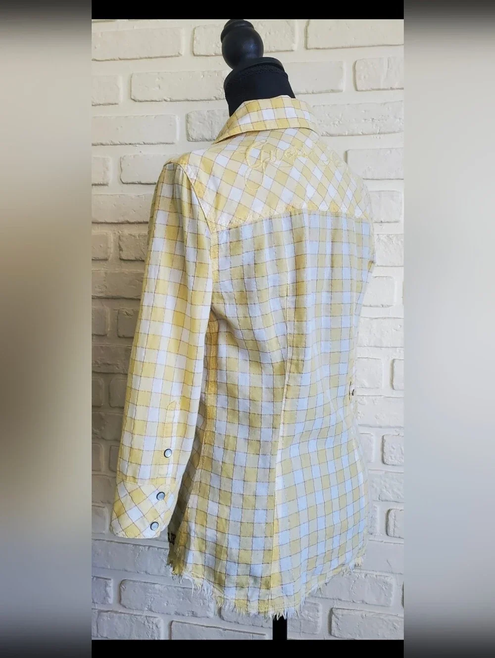 Guess Plaid Western Button-Down Shirt Embroider Raw Frayed Hem Vintage Y2K Rare - Picture 9 of 16